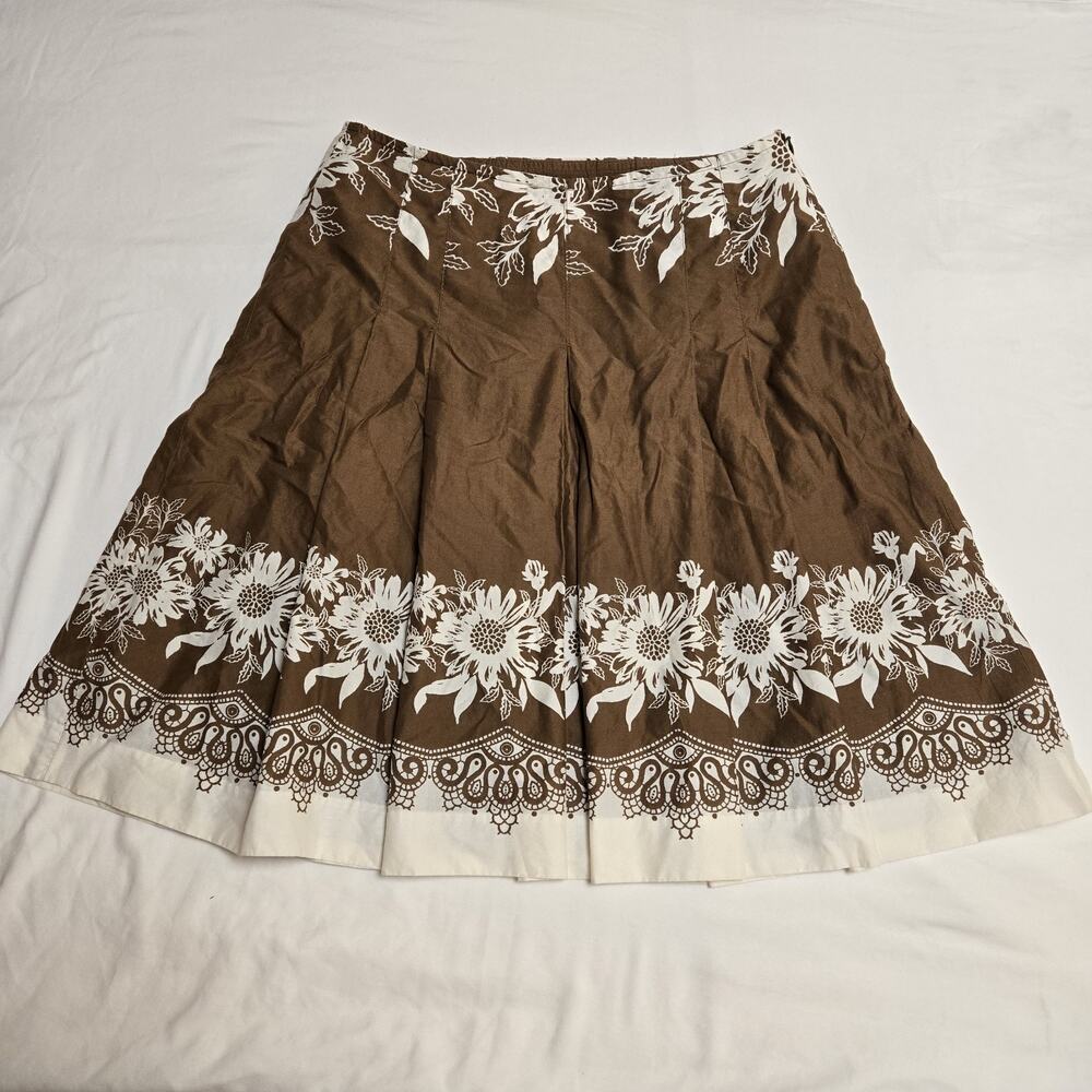 Ann Taylor Loft Woman Sz 6 P Brown/White Floral Hibiscus Pleated Skirt Casual